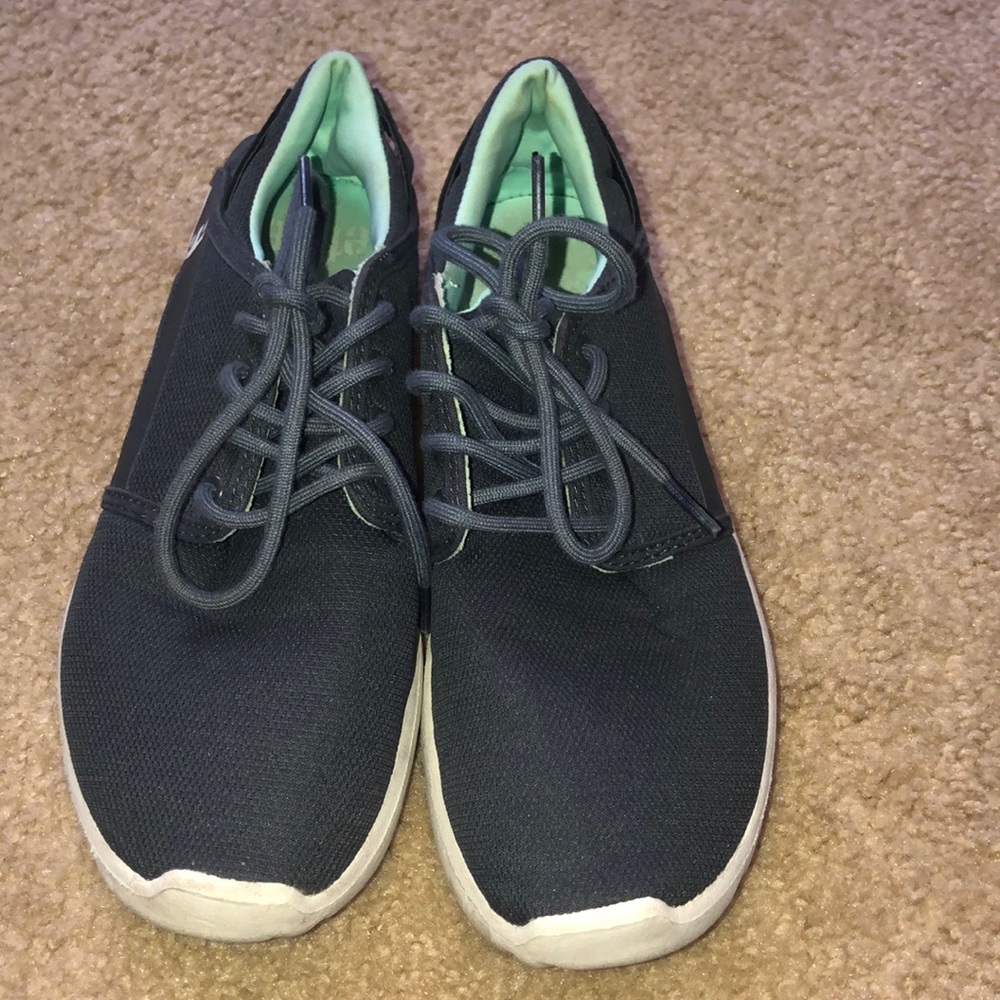 Etnies